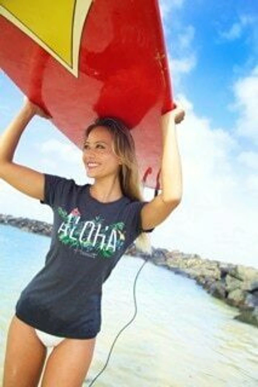 Island Girl® Surf Tee - Beach Break: Charcoal Heather 2 Island Girl® Surf Tee - Beach Break: Charcoal Heather - Image 2