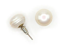 Freshwater Pearl Earring - Large: White