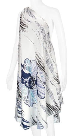 Robin Ruth® Maxi Dress: Hibiscus Canvas 22 Robin Ruth® Maxi Dress: Hibiscus Canvas -Fashion Clothing Store 68484 RRMaxiDress Shoulder HibiscusCanvas Model LeftView 31329.1689792824