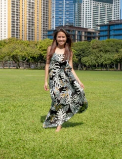 Napua Collection Ruffle Maxi Dress - Abstract Monstera: Black